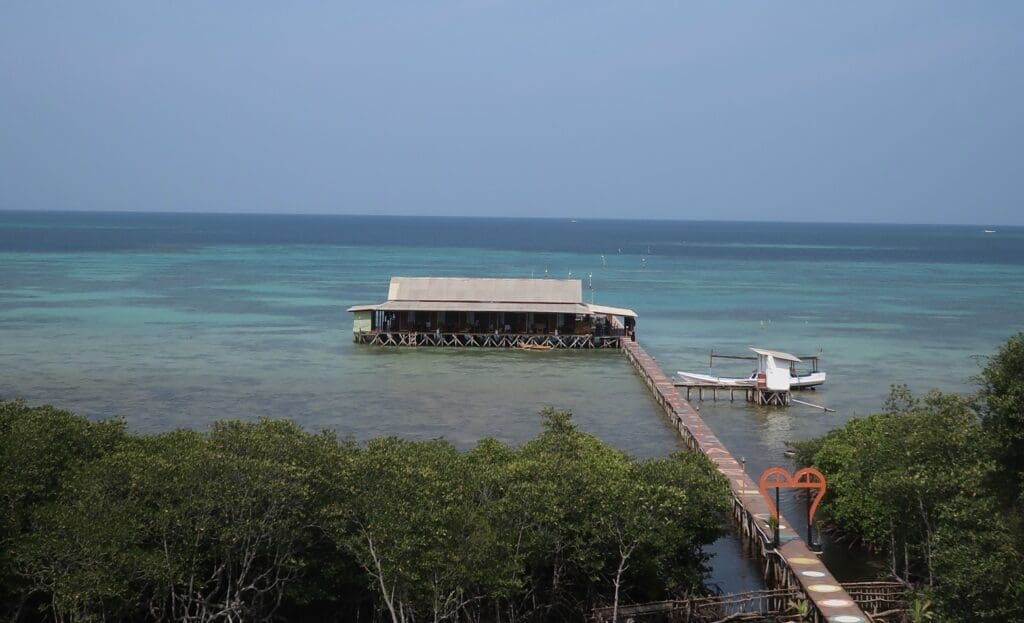 taman nasional laut