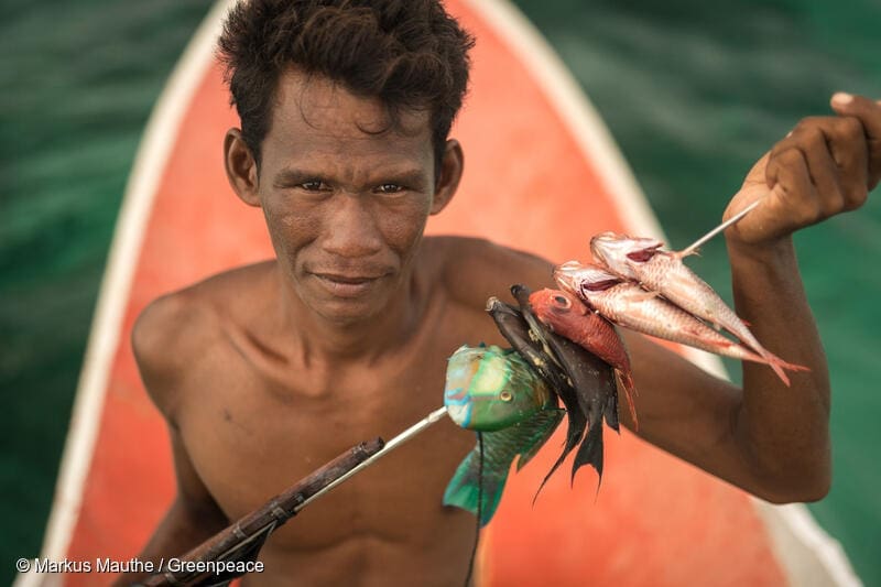 Potret Suku Bajo di Laut Sulawesi (Bajau Pengembara)