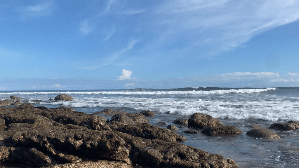 View Pantai YehLeh ©Syahputrie Ramadhanie