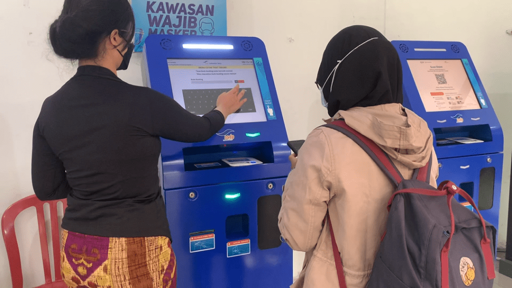 Pencetakan Tiket Kapal ©Syahputrie Ramadhanie