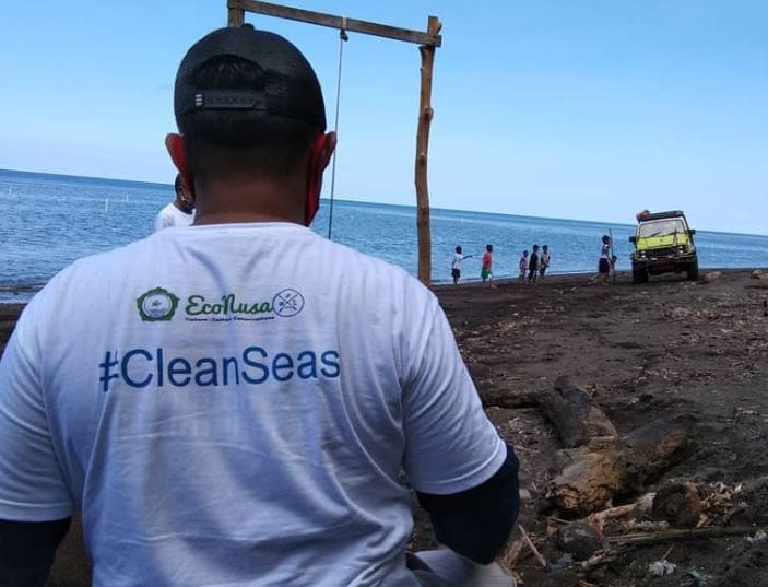 Sinergitas dalam mengurangi sampah pesisir